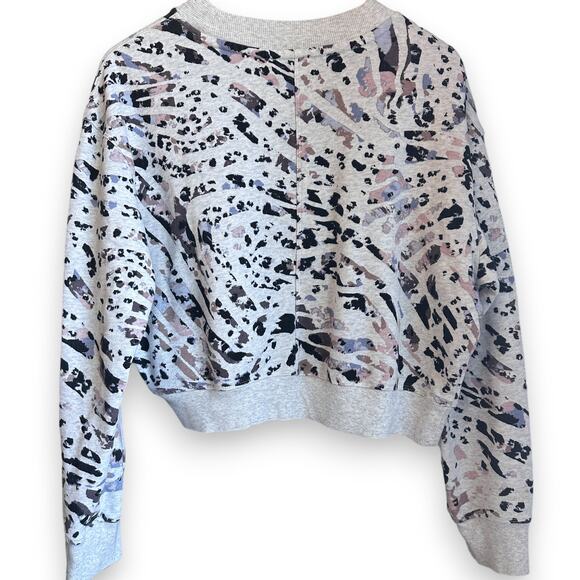 Calvin Klein Cropped Camo Sweatshirt- Size XL - Picture 7 of 9